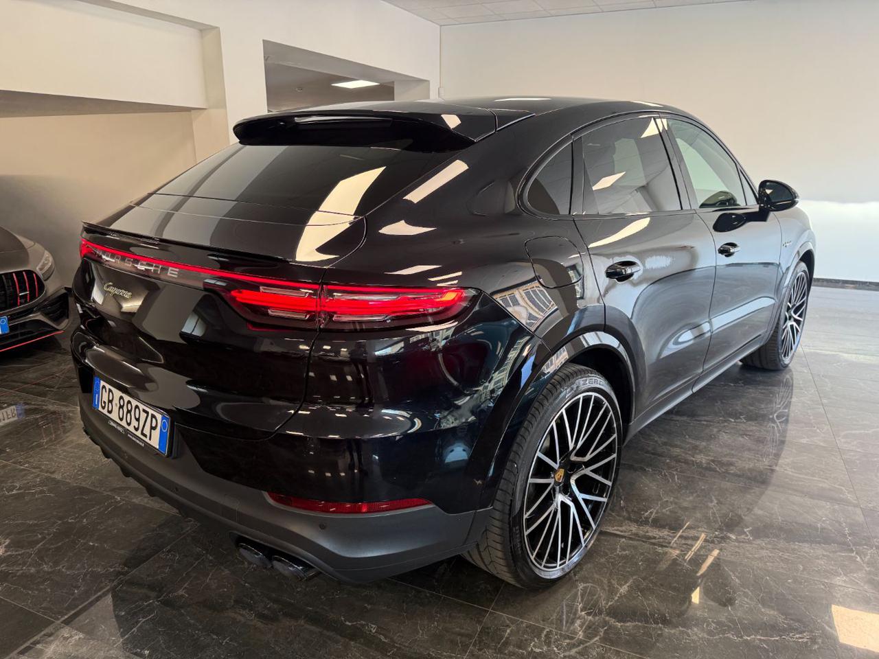 Porsche Cayenne 3.0 V6 E-Hybrid TETTO 2020 - foto 2