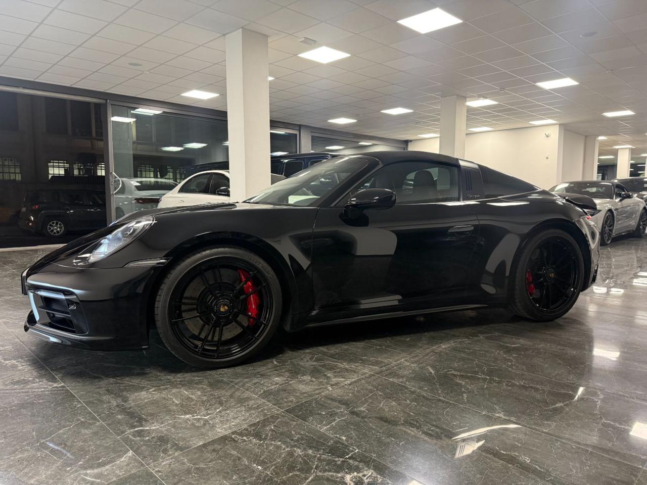 Porsche 911 Targa 4 GTS / CHRONO / P.H.A.S.M./ SED. RISC /BOSE 2023 - foto 2