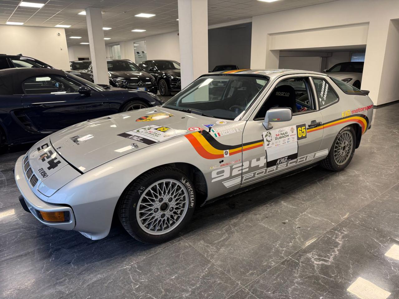 Porsche 944 Turbo cat / DA PISTA 1990 - foto 3