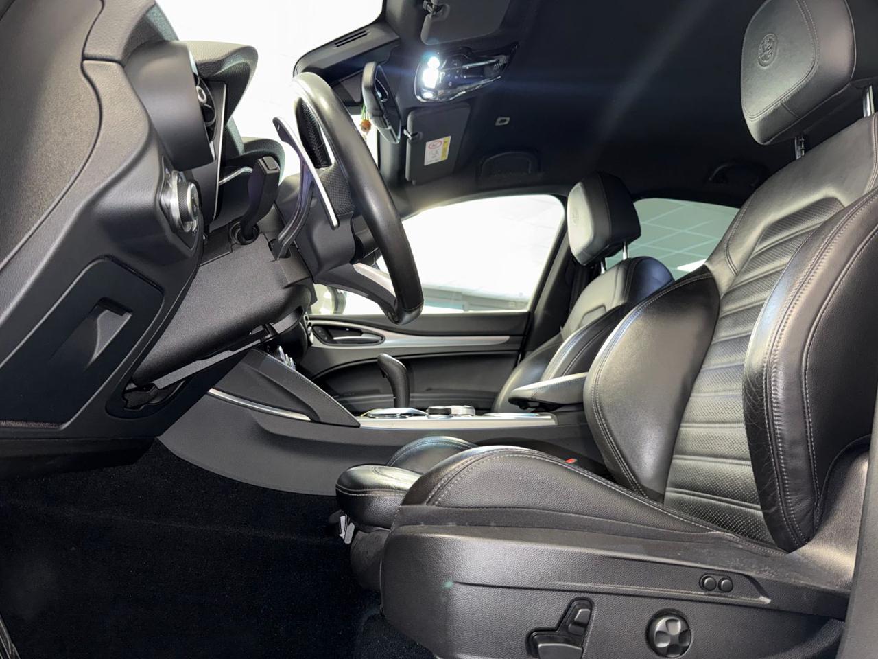Alfa Romeo Stelvio 2.2 Turbodiesel 210 CV AT8 Q4 Veloce Tì 2021 - foto 2