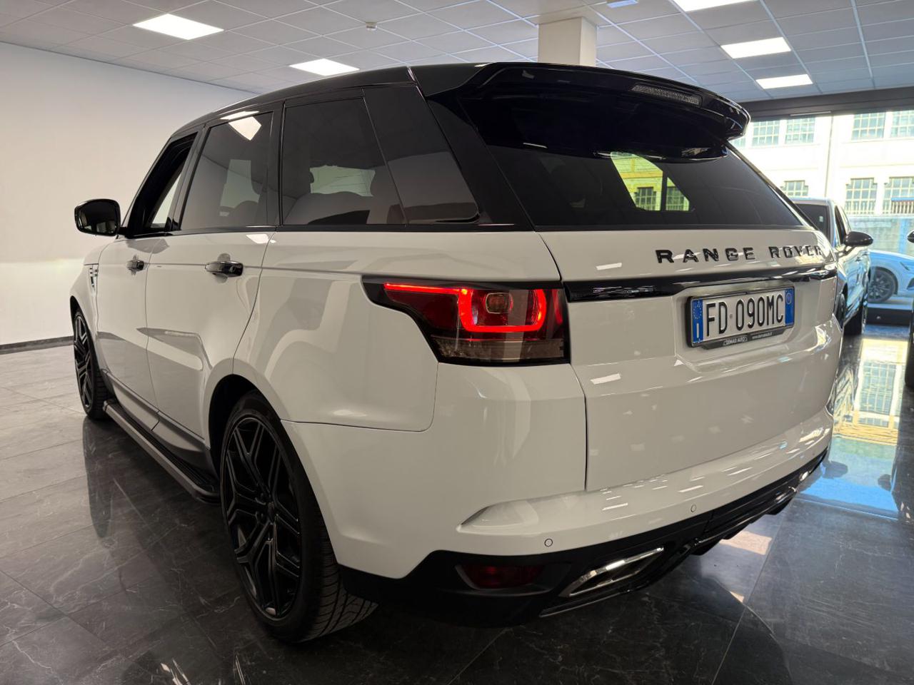 Land Rover Range Rover Sport 3.0 TDV6 HSE 2016 - foto 4