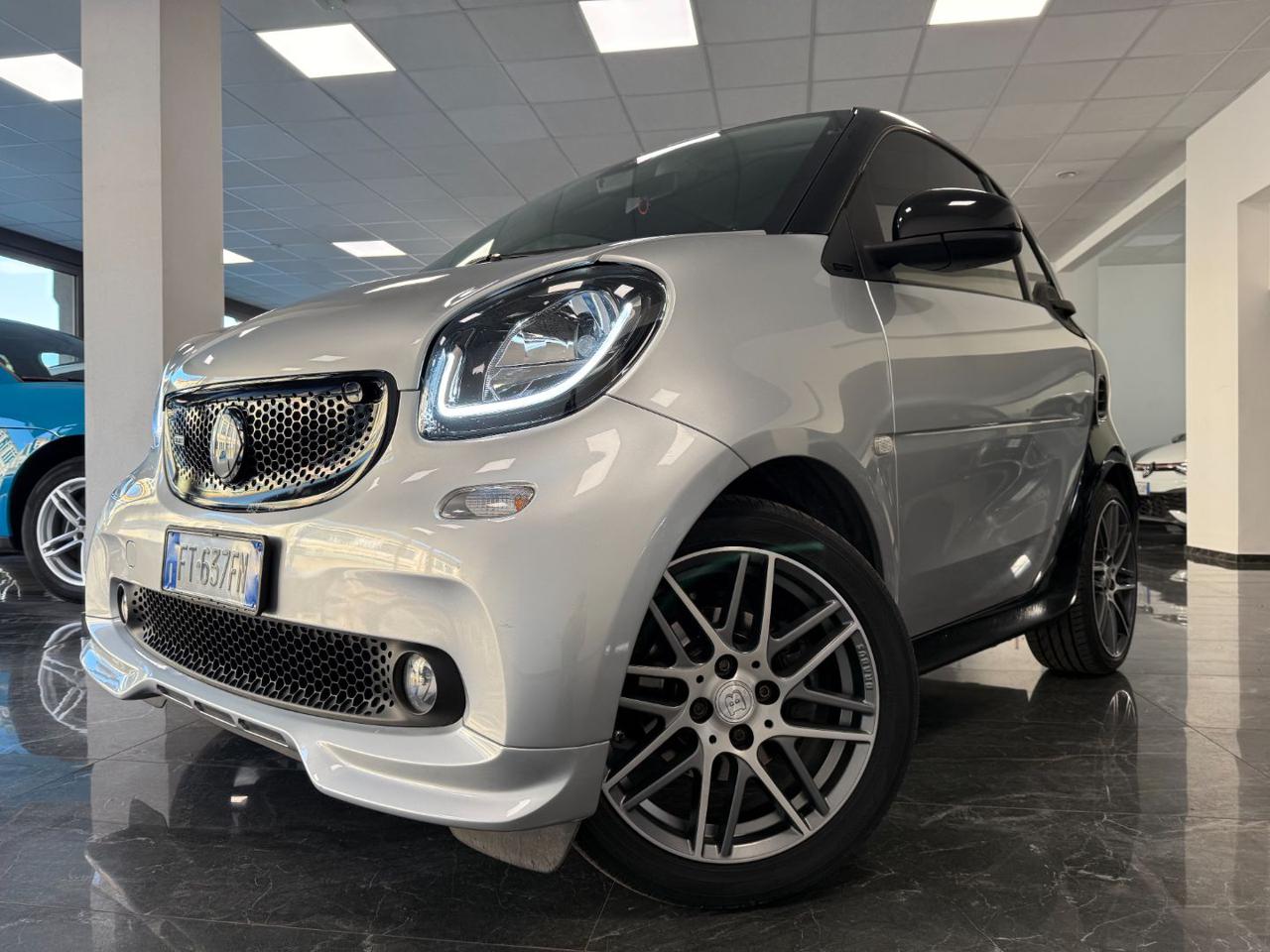 Smart ForTwo BRABUS 0.9 Turbo twinamic - CARBONIO 2017 - foto 1