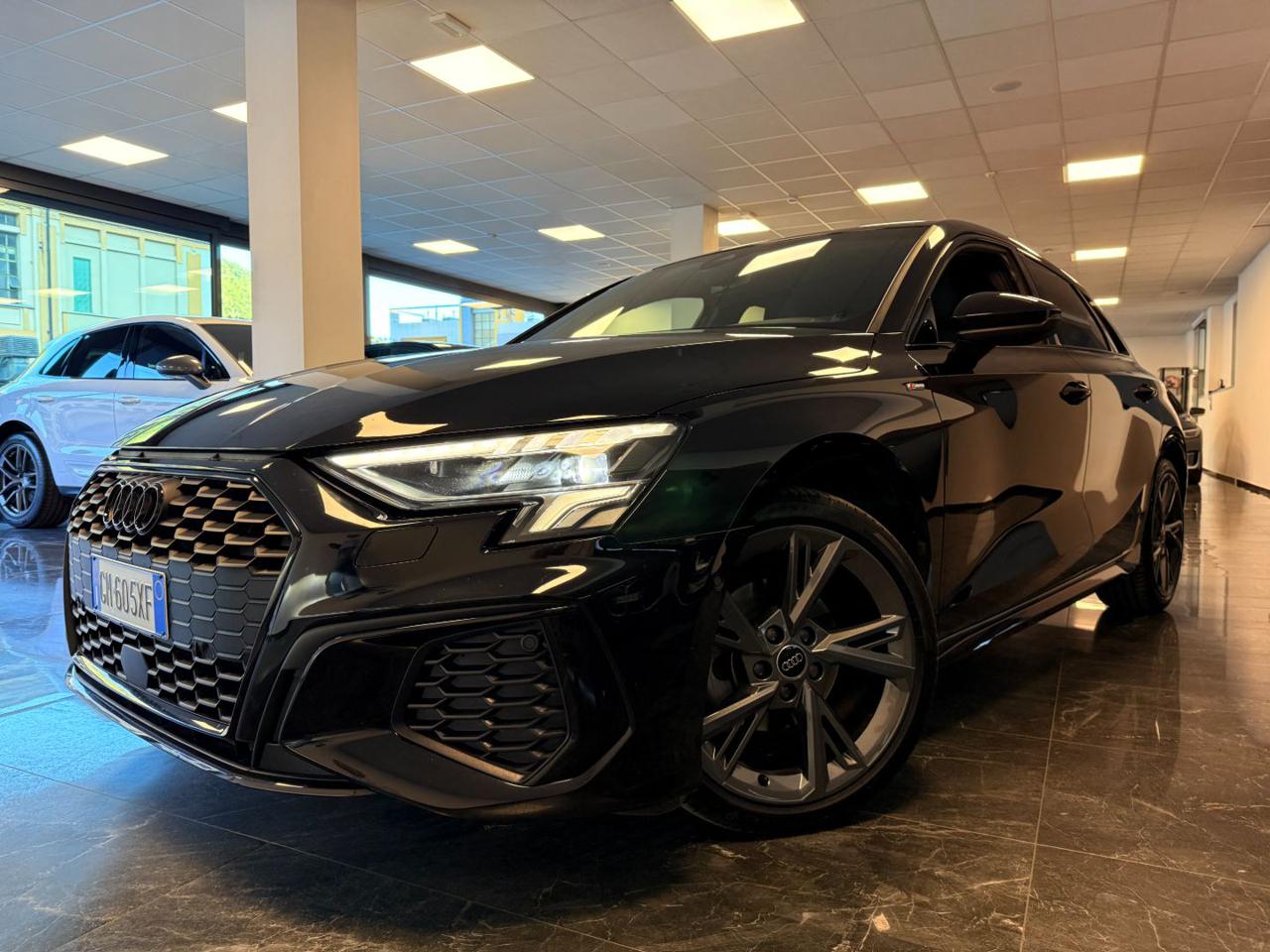 Audi A3 SPB 30 TDI S-tronic Doppio S-line 2023 - foto 1