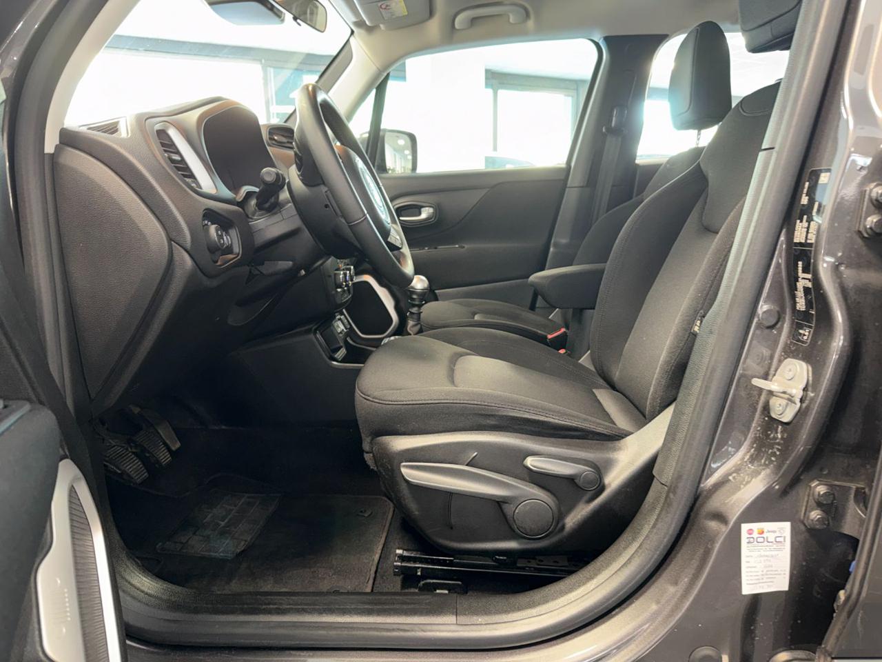 Jeep Renegade 1.6 Mjt 120 CV Longitude 2019 - foto 2
