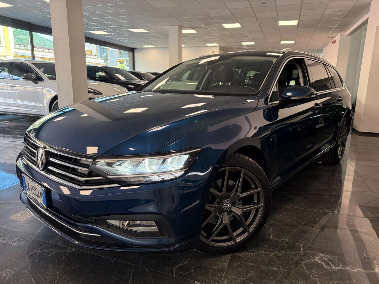 Volkswagen Passat Variant 1.6 TDI SCR DSG Business BMT 2020 - foto 2