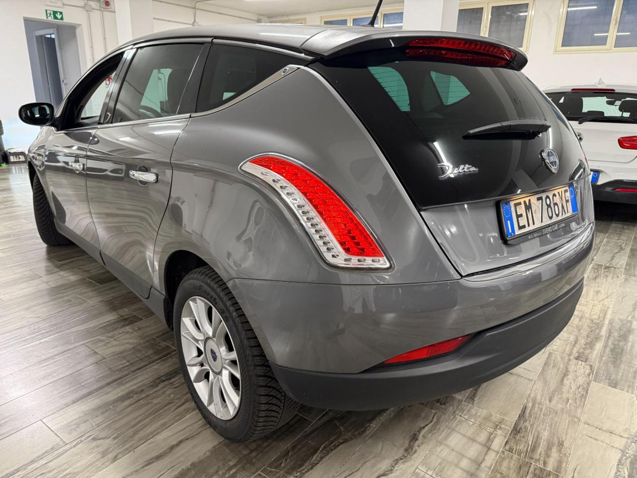 Lancia Delta 1.6 MJT DPF Gold 2012 - foto 3