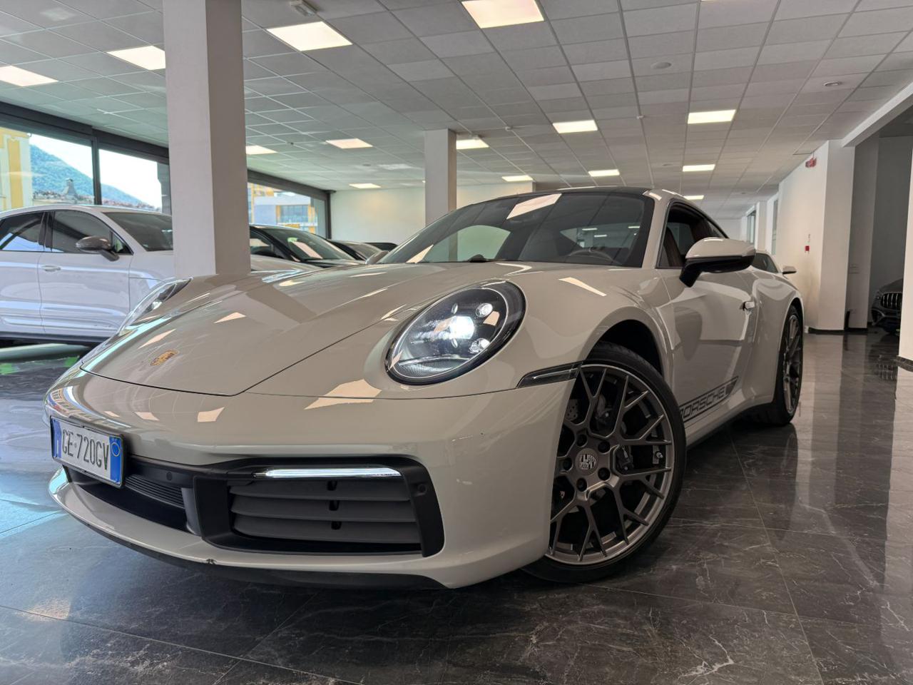 Porsche 911 Carrera - TETTO - SCARICO - CHRONO - BOSE - 2019 - foto 1