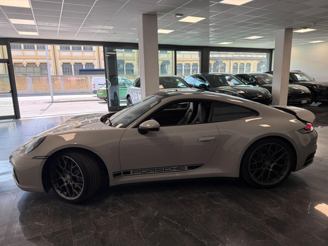 Porsche 911 Carrera - TETTO - SCARICO - CHRONO - BOSE - 2019 - foto 2