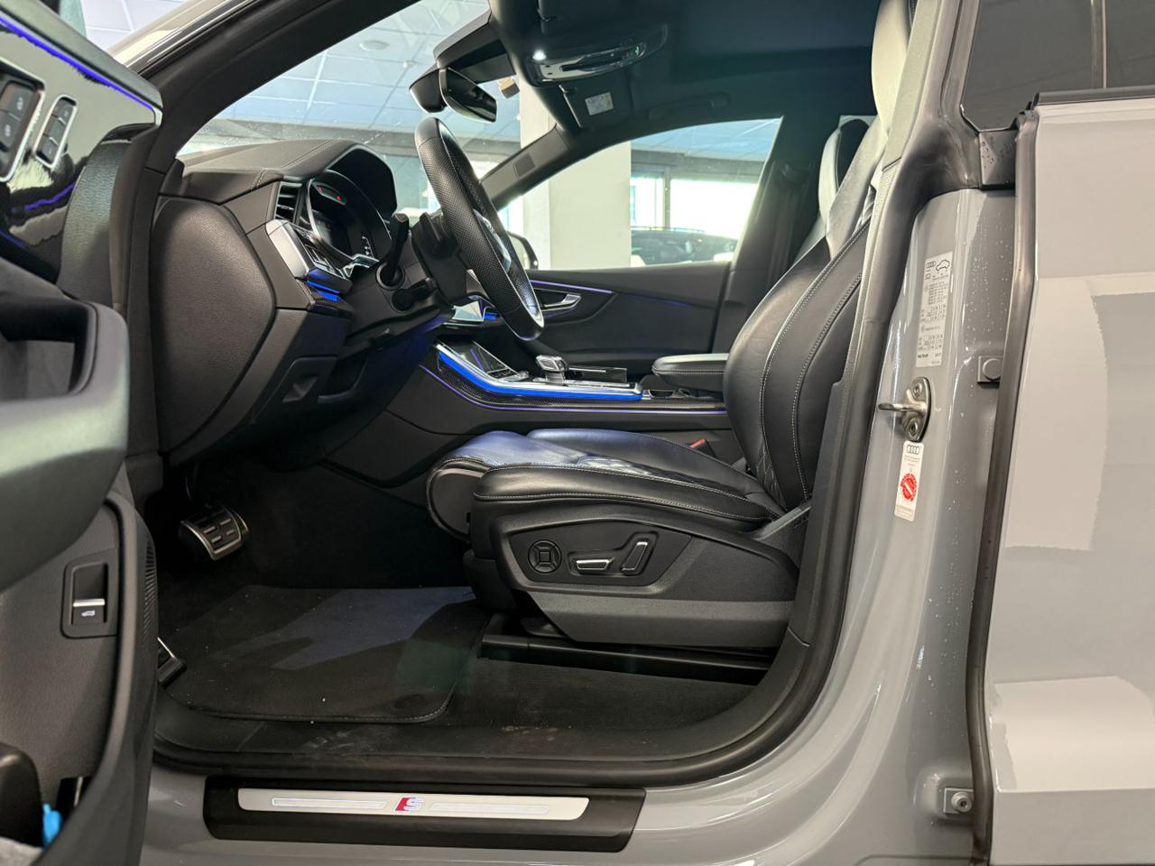 Audi Q8 50 TDI Competition 286 CV quattro tiptronic Sport 2023 - foto 2