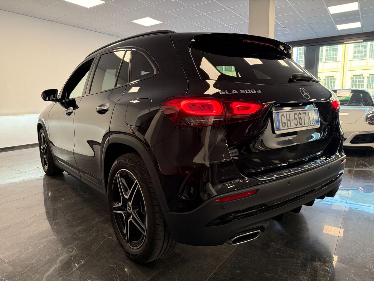Mercedes-Benz GLA 200 d Automatic Premium - SED. RISC. - UNICO PROP. 2021 - foto 5