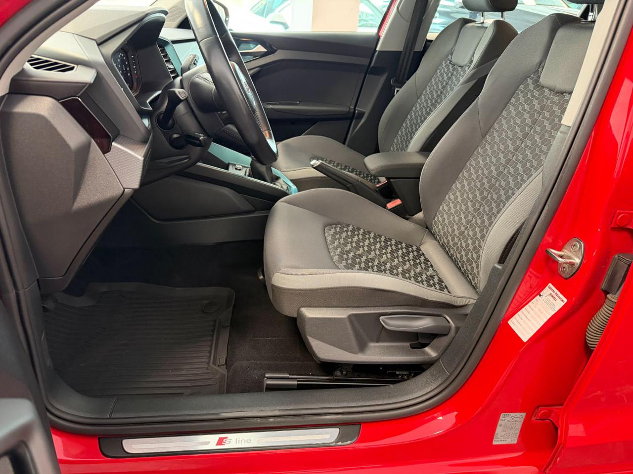Audi A1 SPB 30 TFSI S line edition 2019 - foto 3