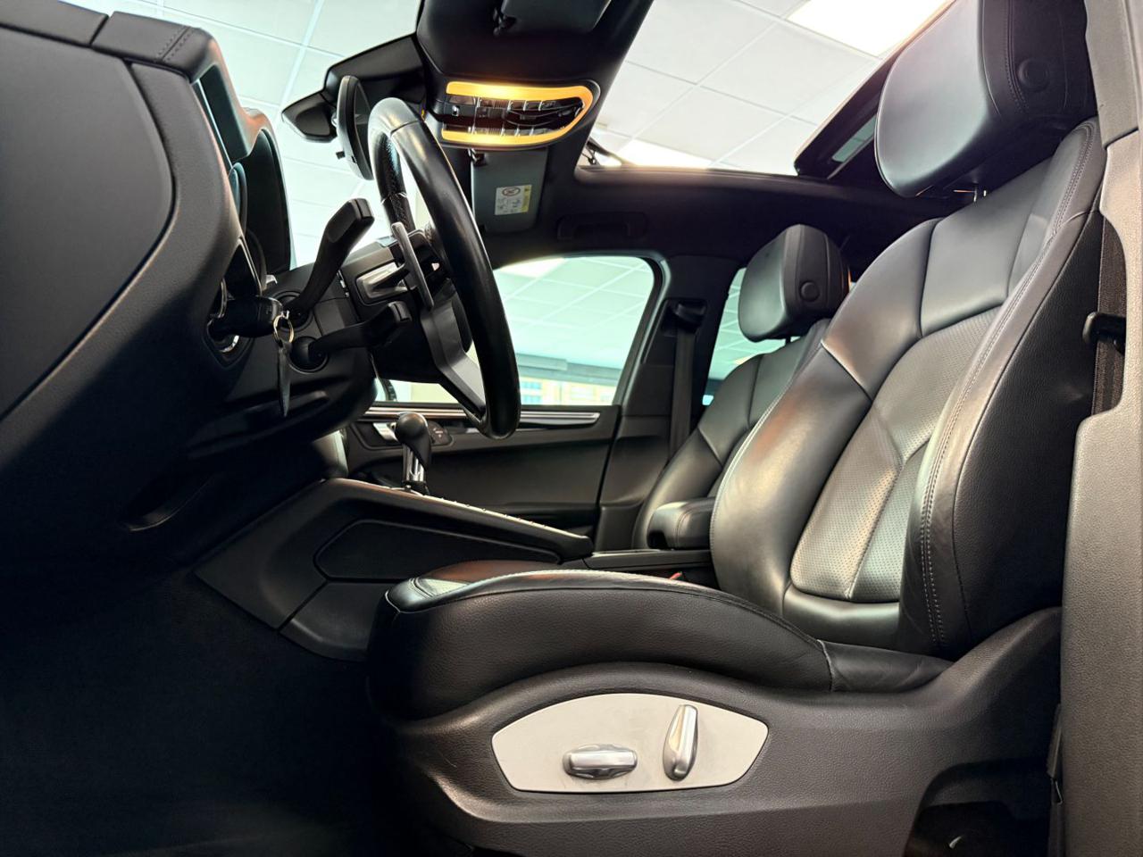 Porsche Macan 3.0 Diesel S - TETTO - SED. RISC. - 360 - PHASM 2016 - foto 3