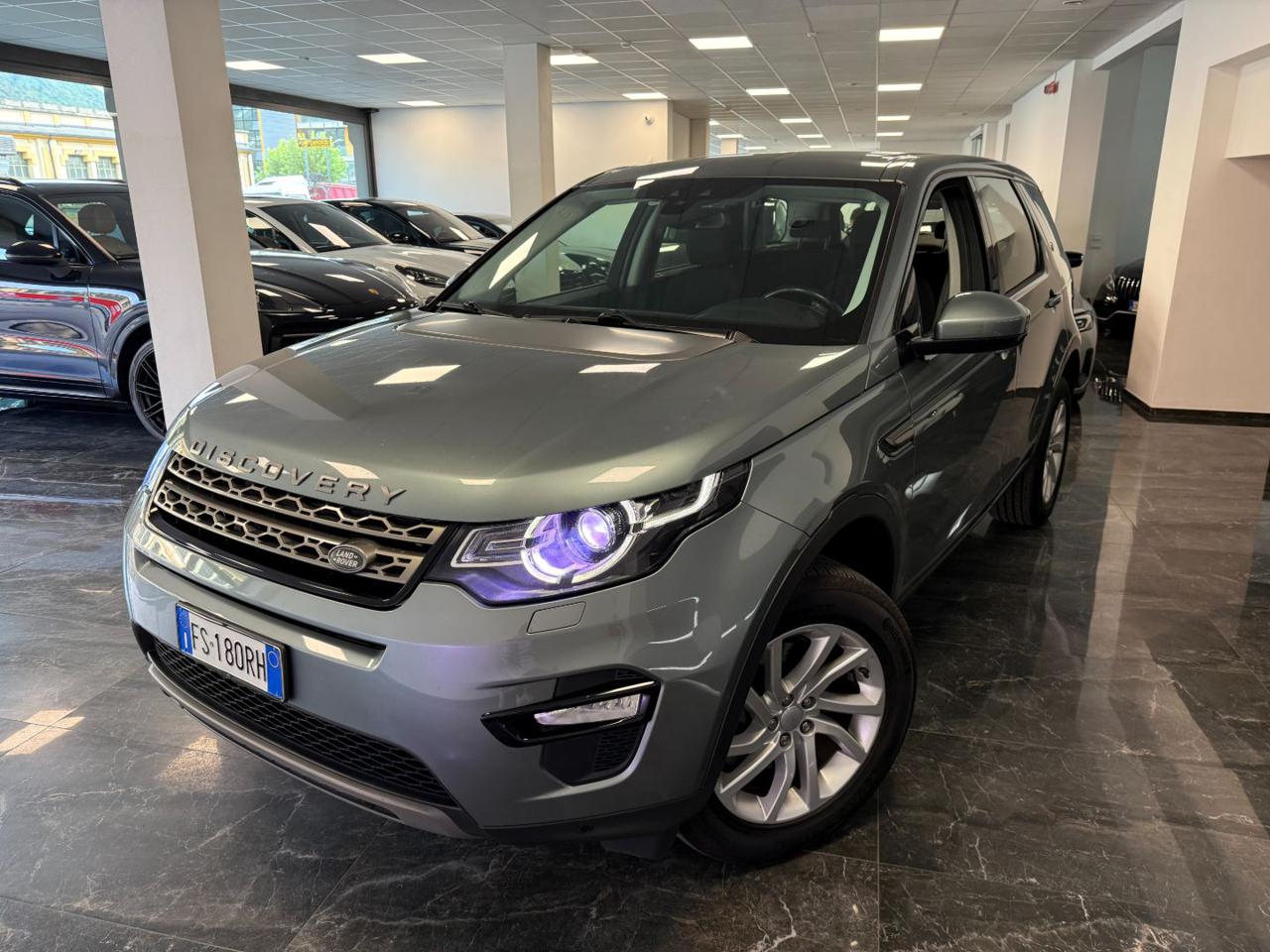 Land Rover Discovery Sport 2.0 TD4 150 CV HSE Luxury 2018 - foto 2