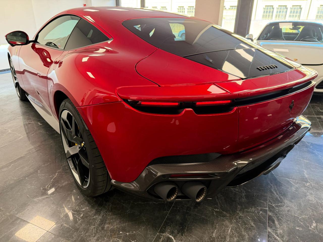 Ferrari Amalfi PREZZO + IVA - UNICO PROPRIETARIO 2026 - foto 5