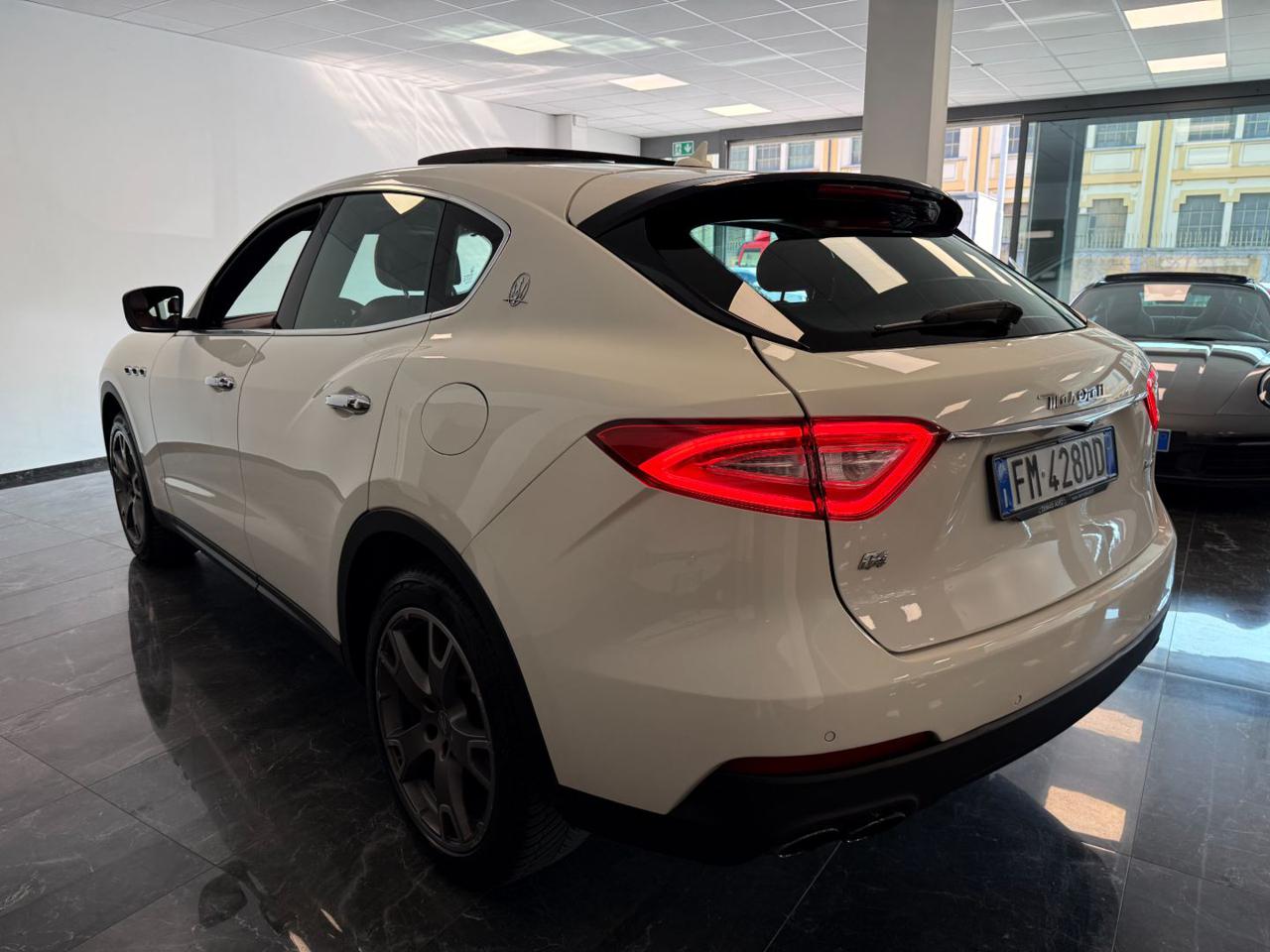 Maserati Levante V6 Diesel 275 CV AWD - VISTA E PIACIUTA 2017 - foto 5