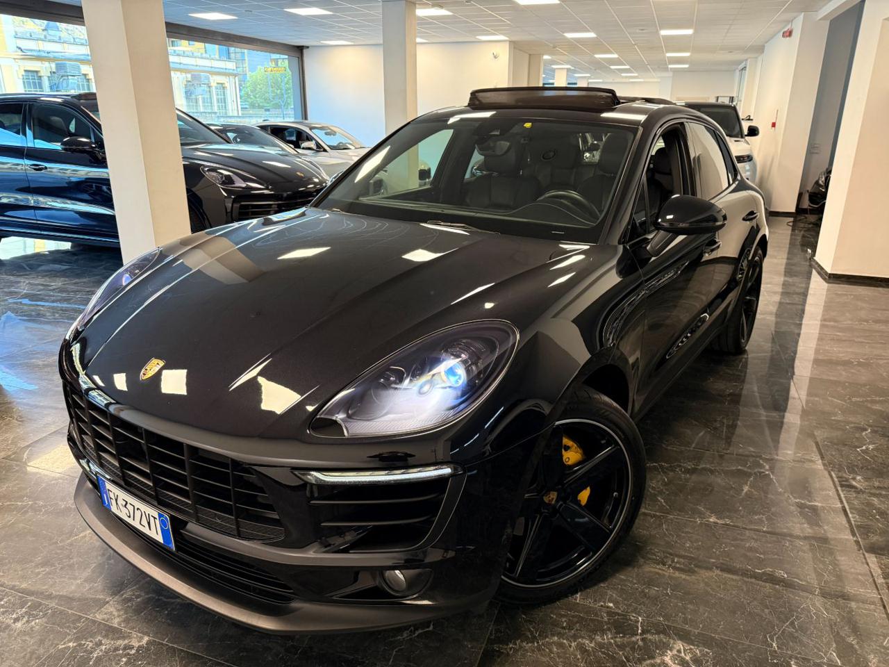 Porsche Macan 3.0 Diesel S - FULL OPTIONAL - GARANZIA UFFICIALE 2016 - foto 3