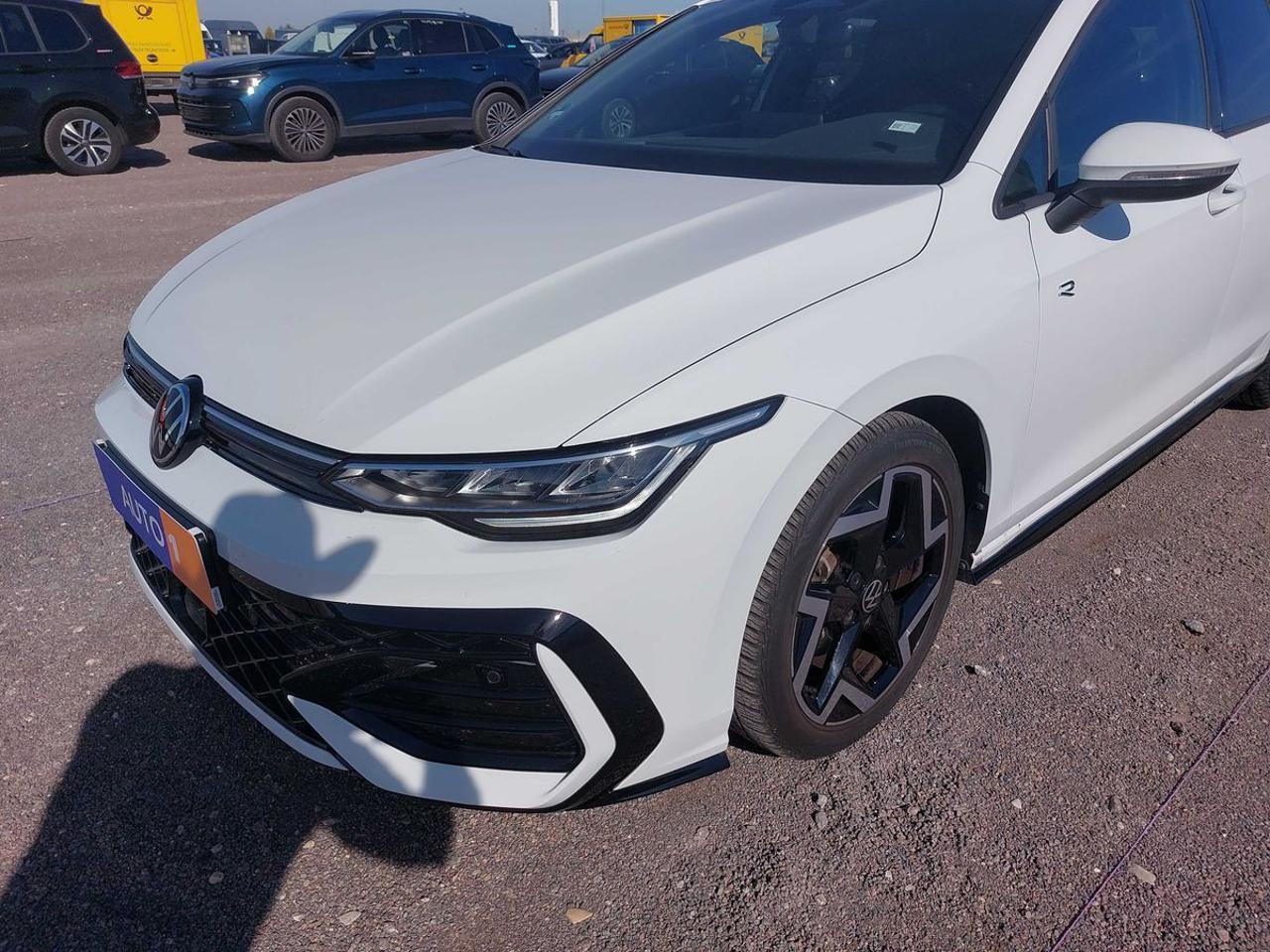 Volkswagen Golf 1.5 eTSI 150 CV ACT DSG R-Line - IVA ESPOSTA 2026 - foto 3