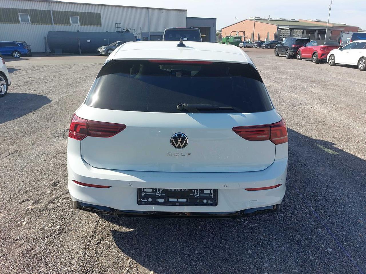 Volkswagen Golf 1.5 eTSI 150 CV ACT DSG R-Line - IVA ESPOSTA 2026 - foto 5