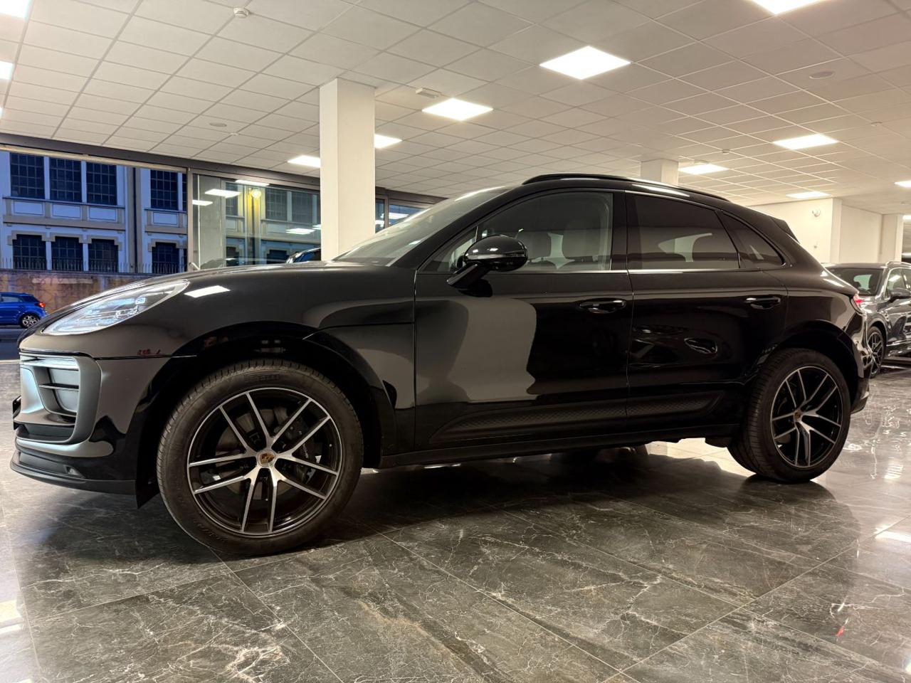 Porsche Macan 2.0 - CHRONO - P.A.S.M - 360° - SED. RISC. / VENT. 2024 - foto 5