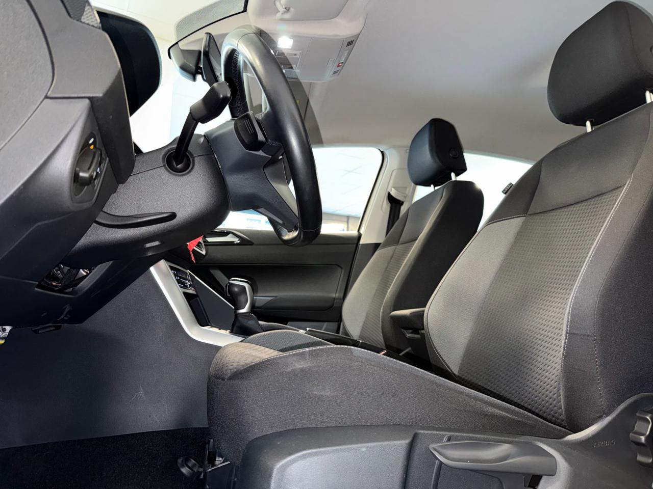 Volkswagen Taigo 1.0 TSI 110 CV DSG Life - SED.RISC 2023 - foto 4