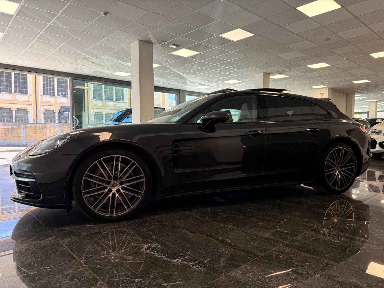 Porsche Panamera 3.0 4 Sport Turismo - TETTO - PHASM - SED. RISC. 2018 - foto 4